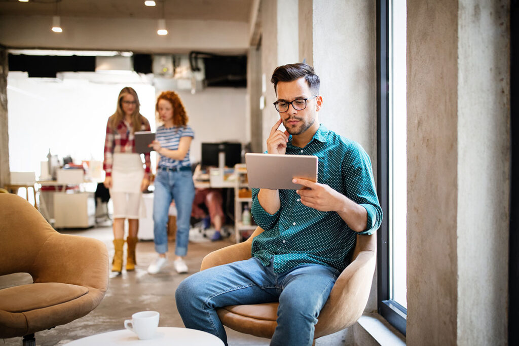Neuro-Marketing Meets Machine Learning: Emotion-Driven Ad Targeting for Business Growth
